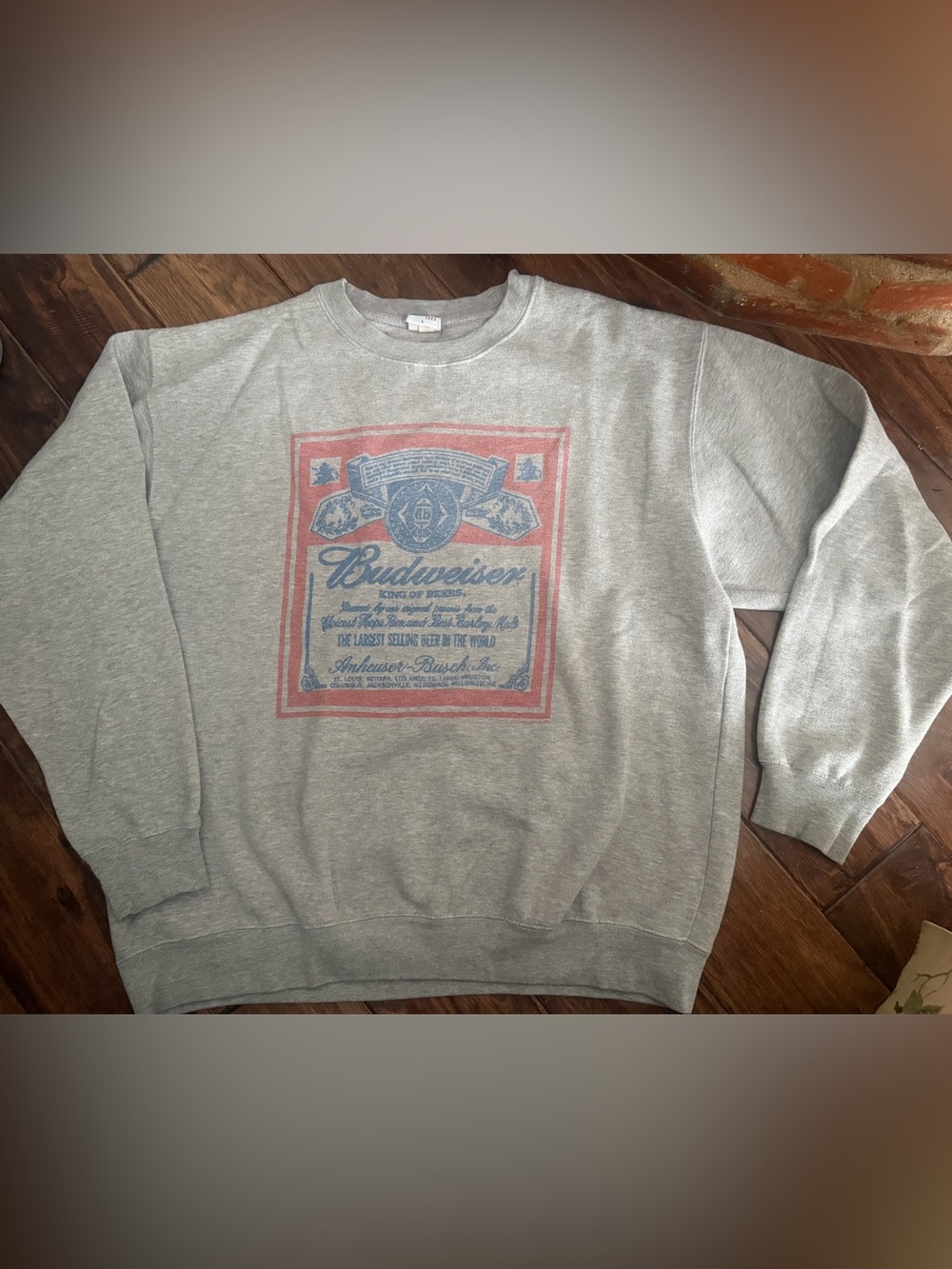 Women’s Junk Food Tees Budweiser L/S Pullover Sweatshirt Grey Size Large